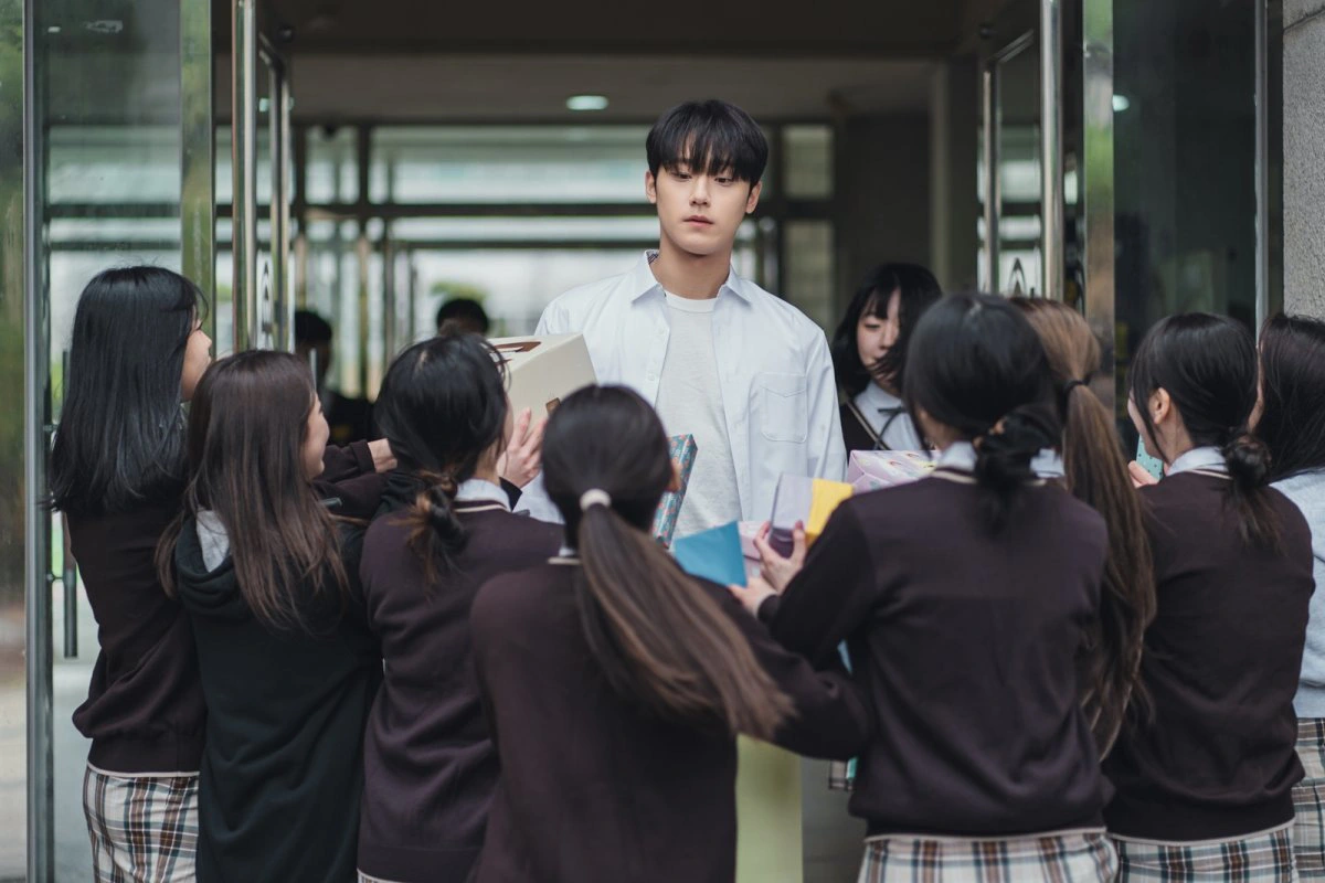 Netflix Bắt Tay Sản Xuất Live-Action “The Gamer”! Lee Do-hyun Thử Sức Với Vai Chính – Hứa Hẹn Bùng Nổ Cùng kubet6
